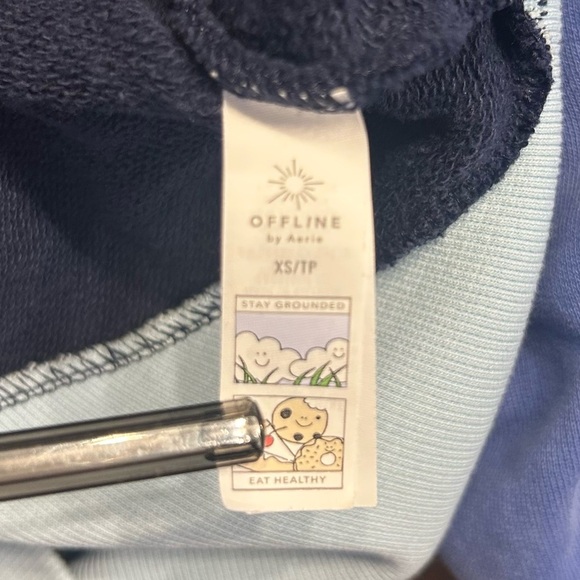 Offline by Aerie Half Zip Hoodie, Size XS, Retro Blue and White Sweatshirt - Picture 8 of 9